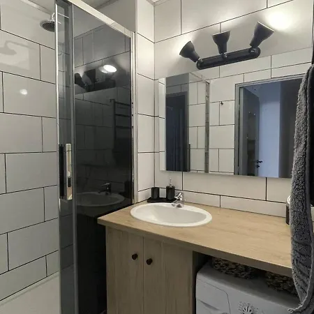 2p+cabine Climatise Avec Parking A Argeles, Vue - Fr-1-388-34 Apartmán *